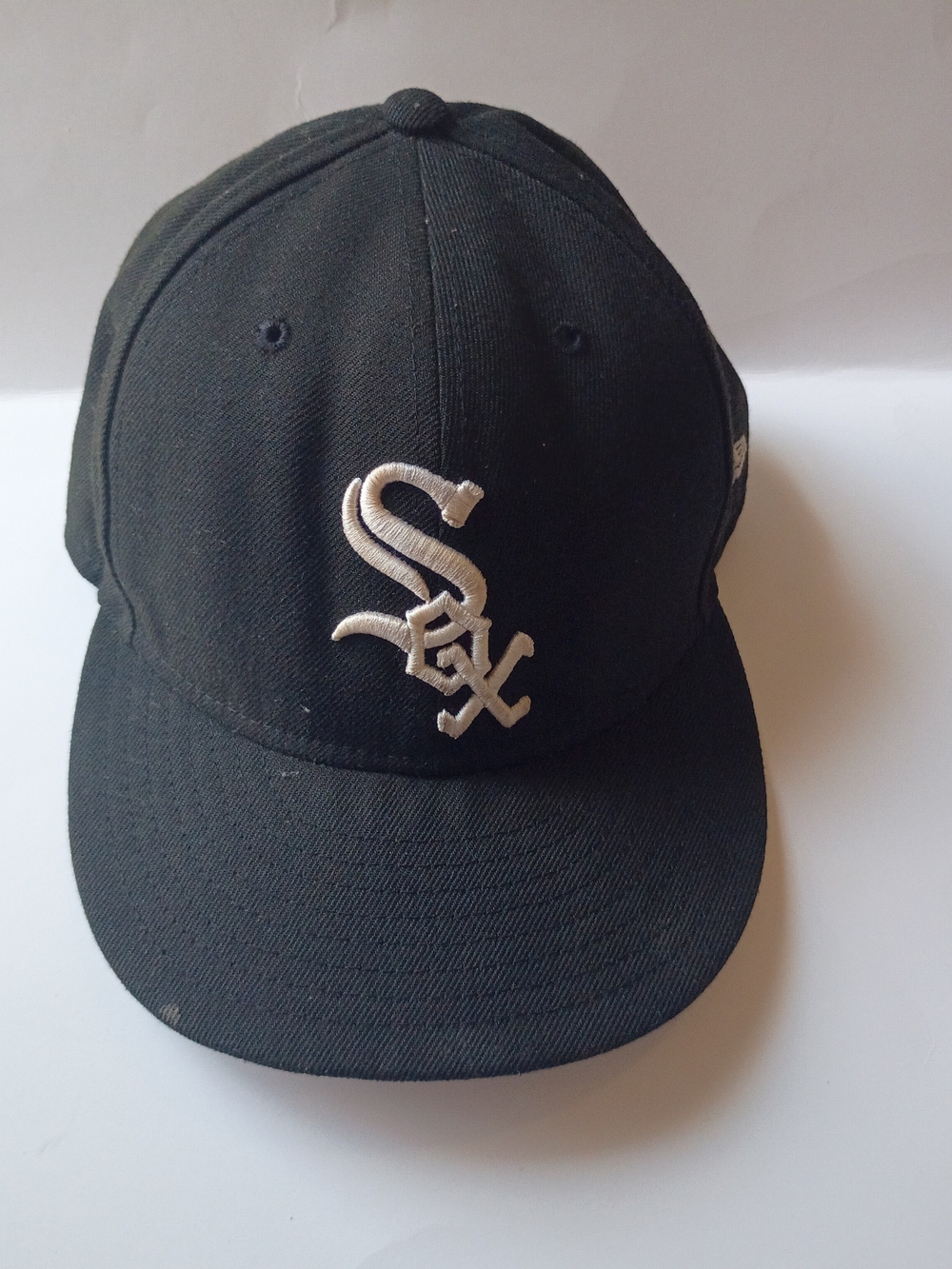 New Era Black and White Chicago Sox Fitted Cap
